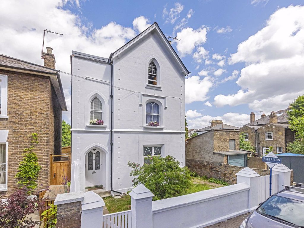 4 bed detached house for sale in Woodlands Grove, Isleworth TW7 Zoopla