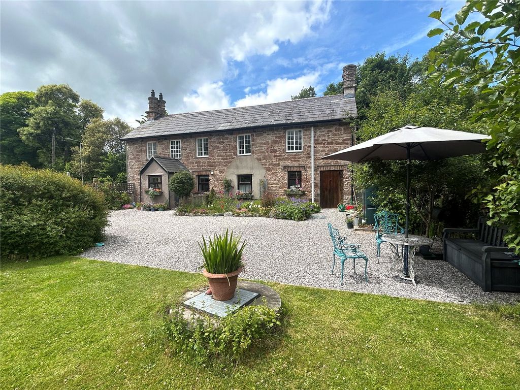 2 bed cottage for sale in Dwyran, Anglesey, Sir Ynys Mon LL61, £300,000