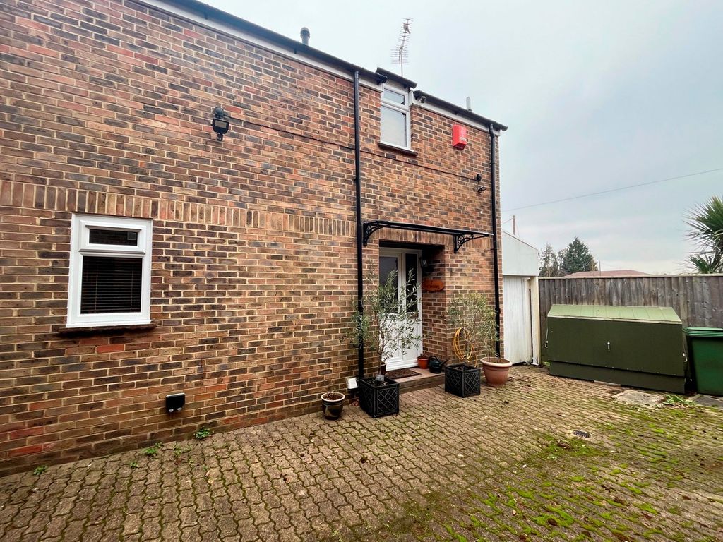 2 bed semidetached house for sale in Avenue Road, Brockenhurst SO42