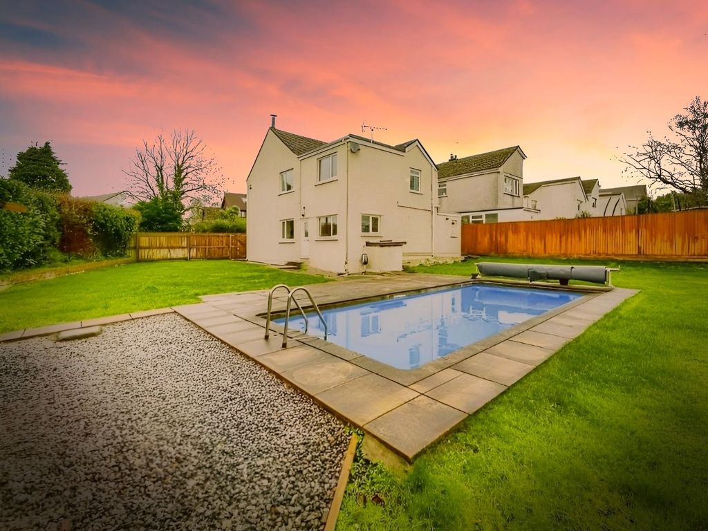 3 bed detached house for sale in Chapel Road, Three Crosses, Swansea