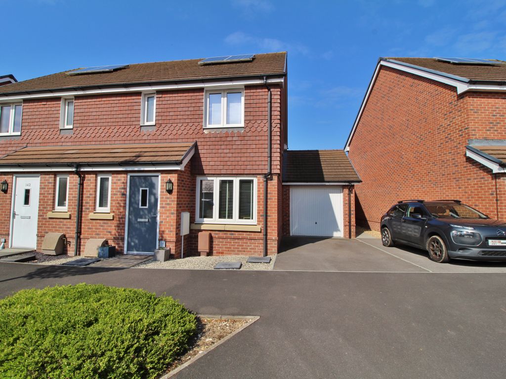 3 bed semidetached house for sale in Lower Drayton Lane, Drayton