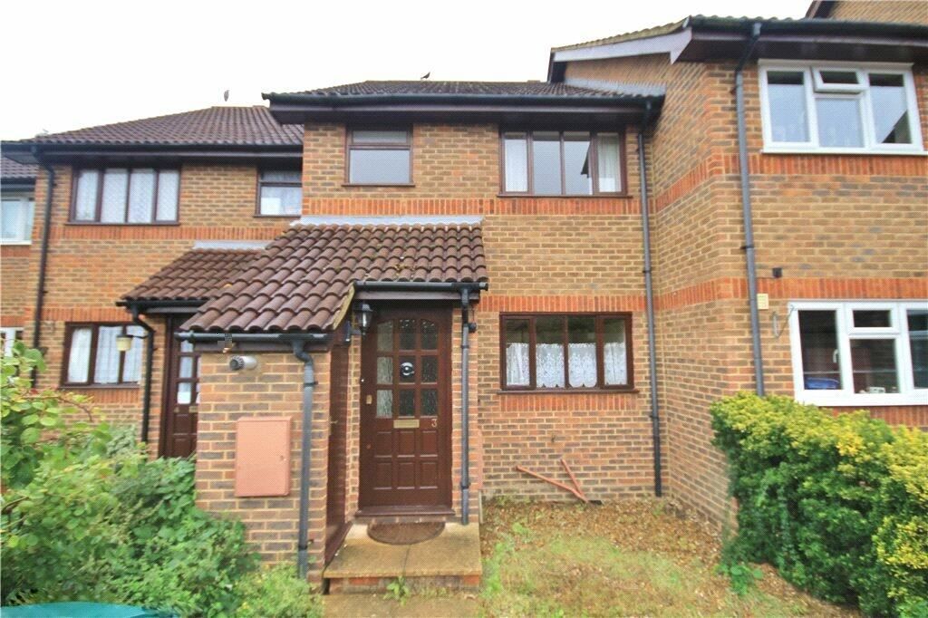 3 bed terraced house for sale in Ravensdale Mews, Worple Road, Staines
