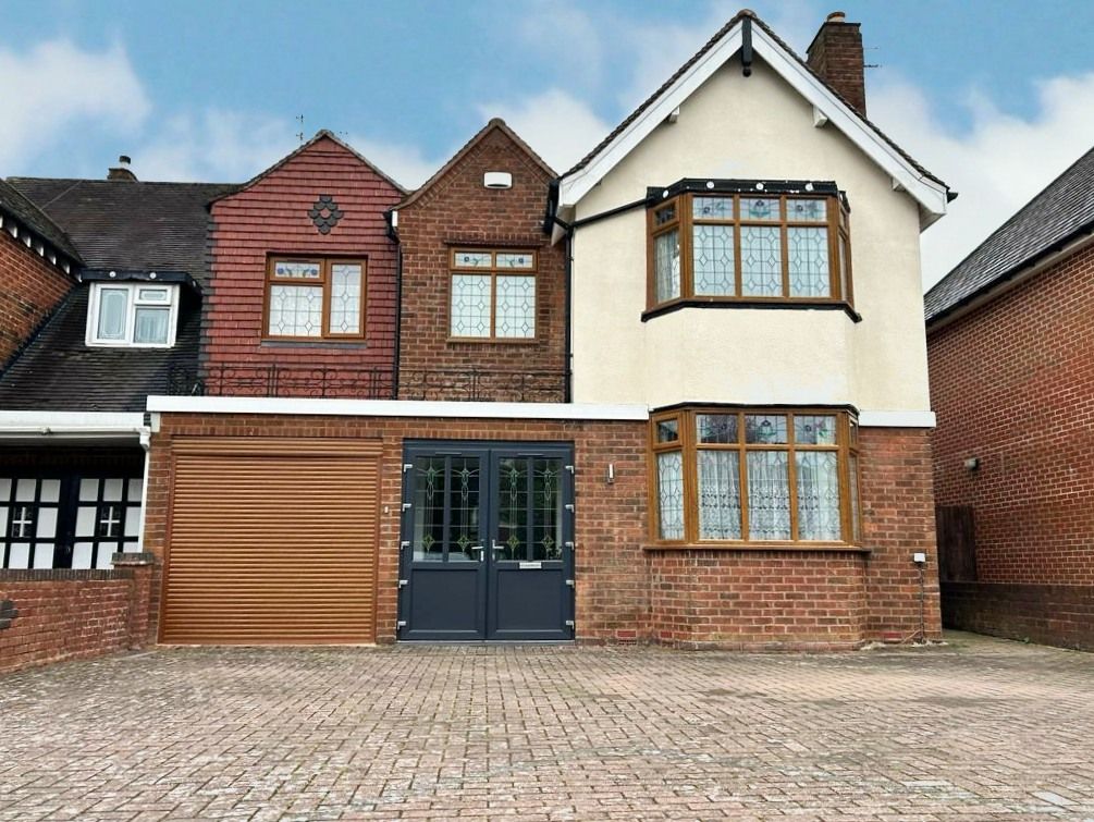 5 bed semidetached house for sale in Warwick Road, Solihull B92 Zoopla