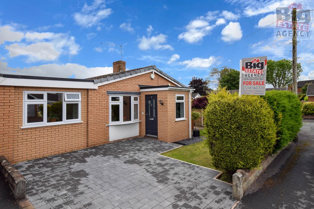 3 bed bungalow for sale in Ffordd Ganol, Sychdyn, Mold CH7 Zoopla