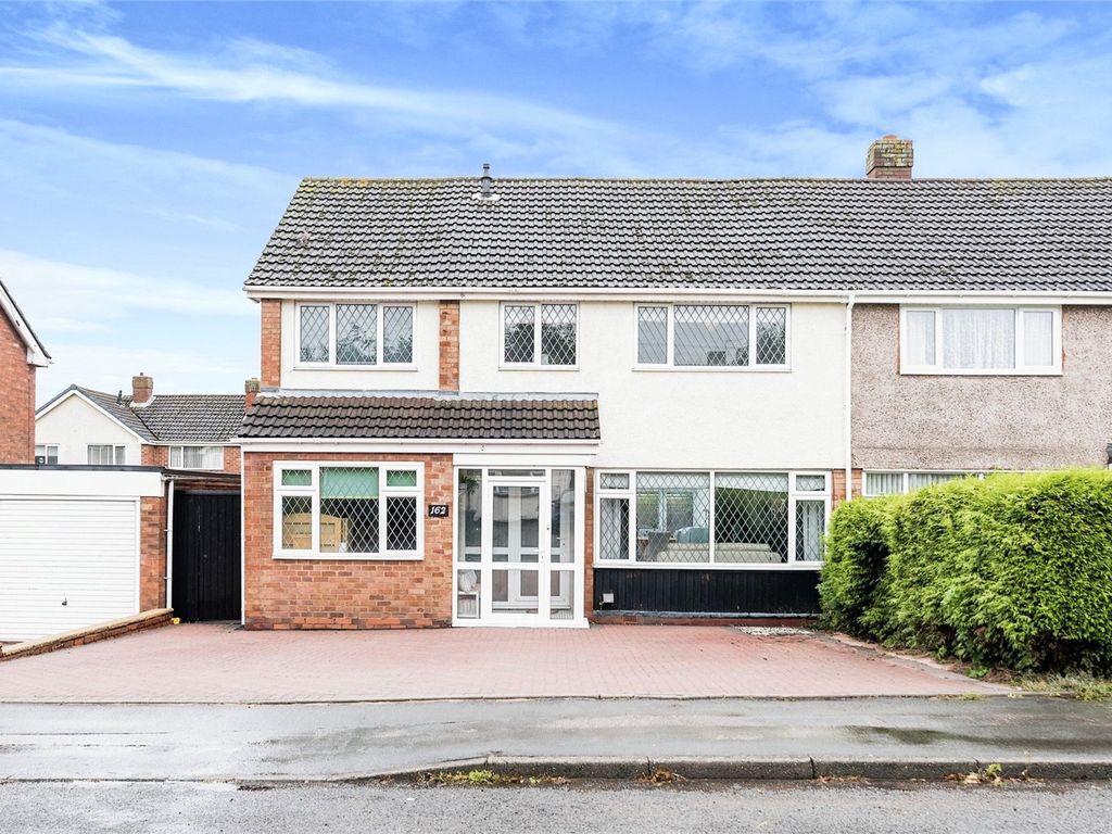 5 bed semidetached house for sale in Curborough Road, Lichfield