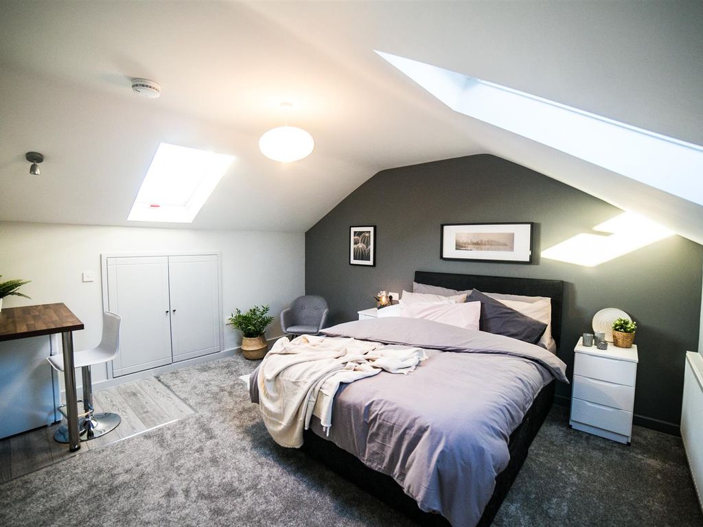 Room to rent in Windmill Lane, Smethwick, Birmingham B66 Zoopla