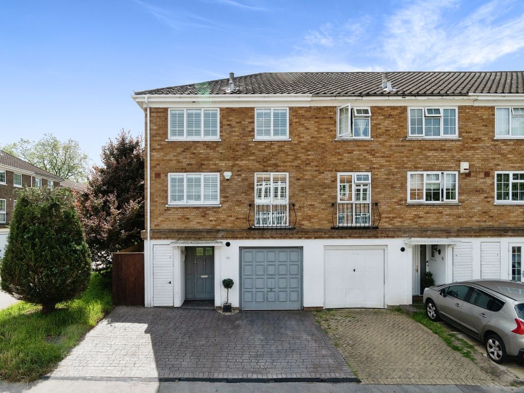 3 bed town house for sale in Paul Gardens, East Croydon CR0 Zoopla