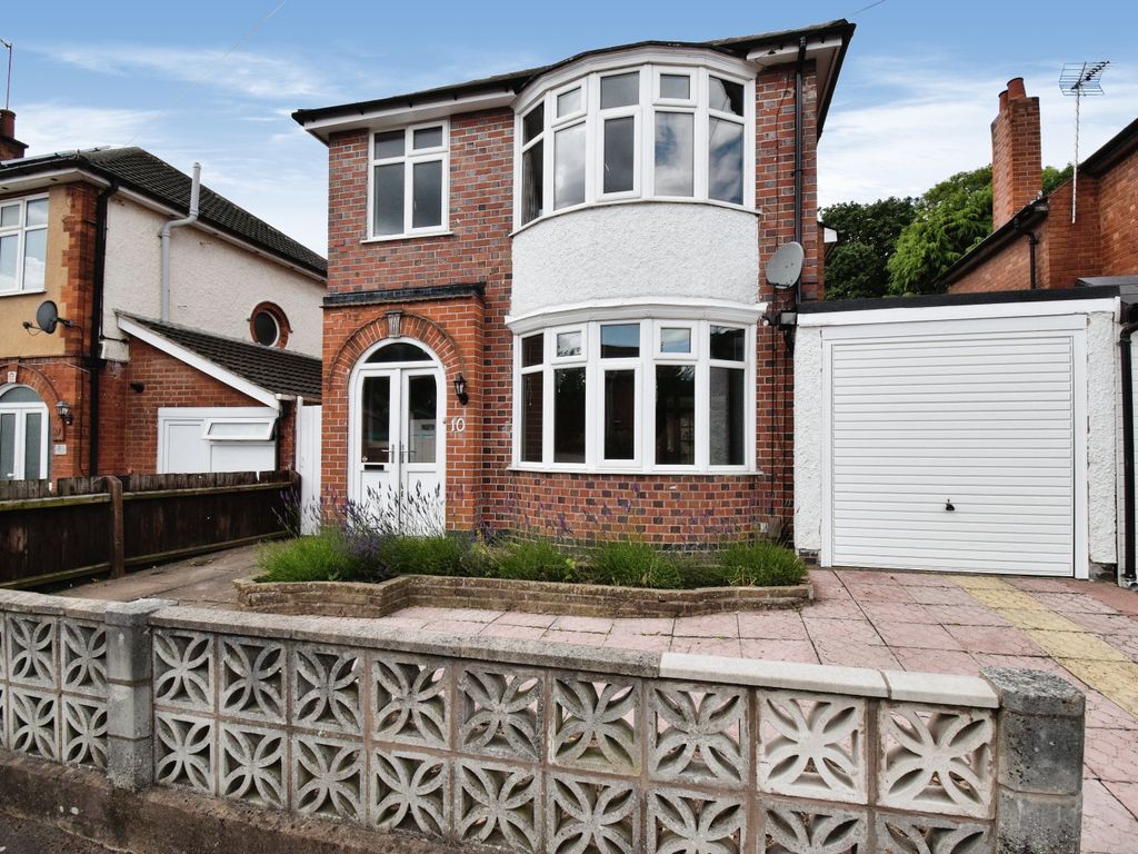 3 bed detached house for sale in Roman Road, Birstall, Leicester