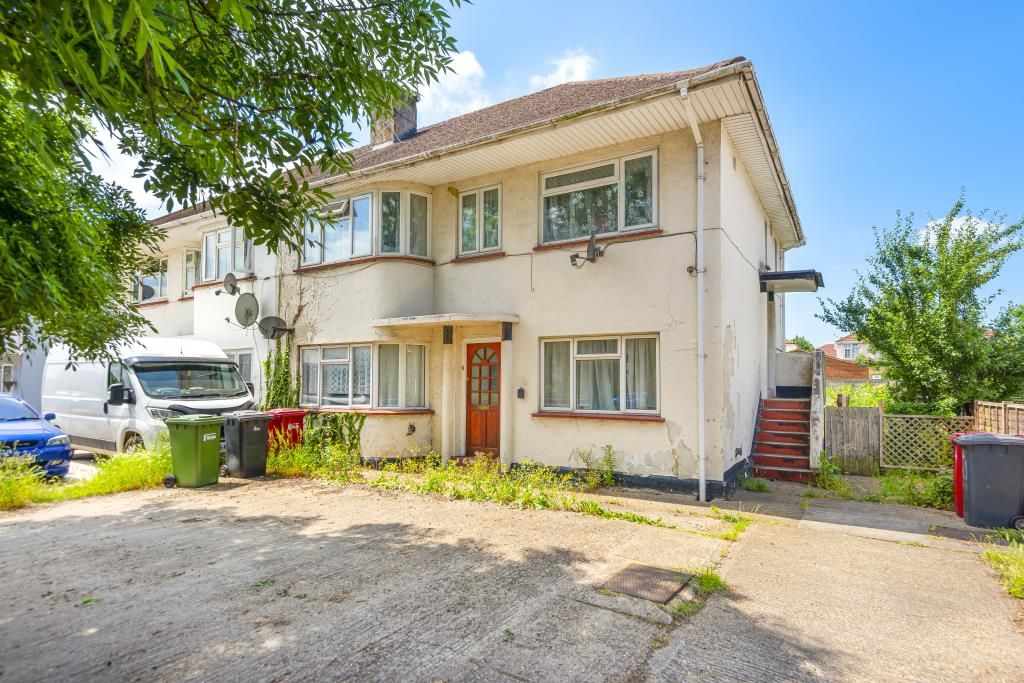 2 Bed Maisonette For Sale In Slough Berkshire Sl1 Zoopla