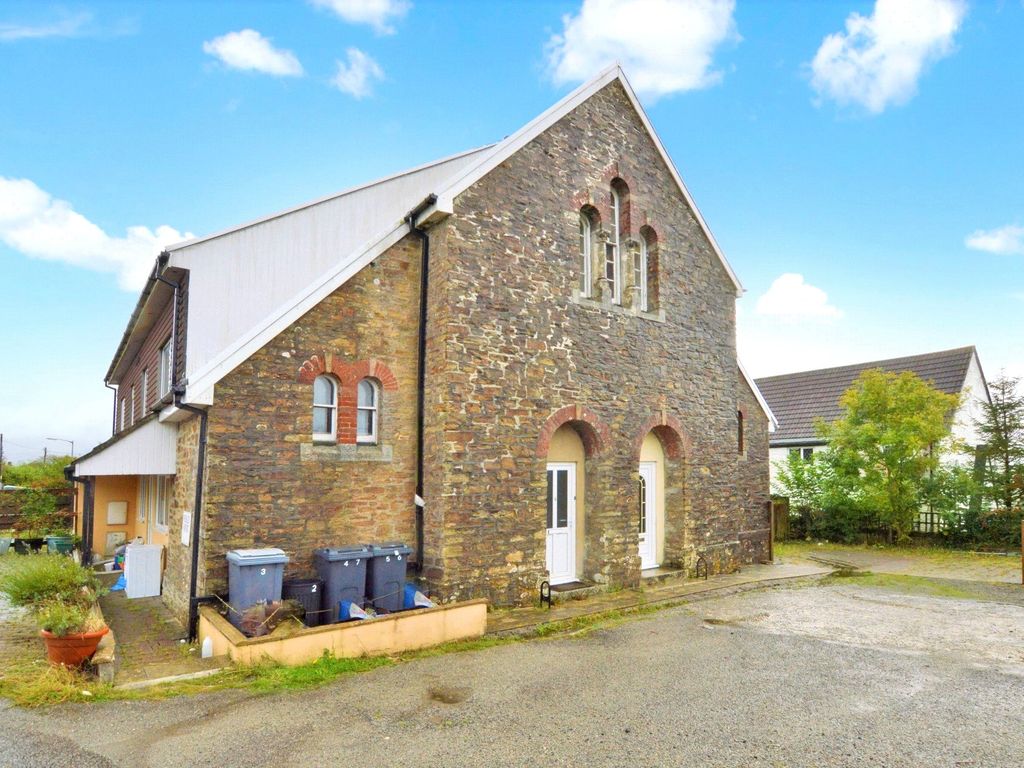 2 bed to rent in Wesley Court, Pensilva, Liskeard PL14, £700