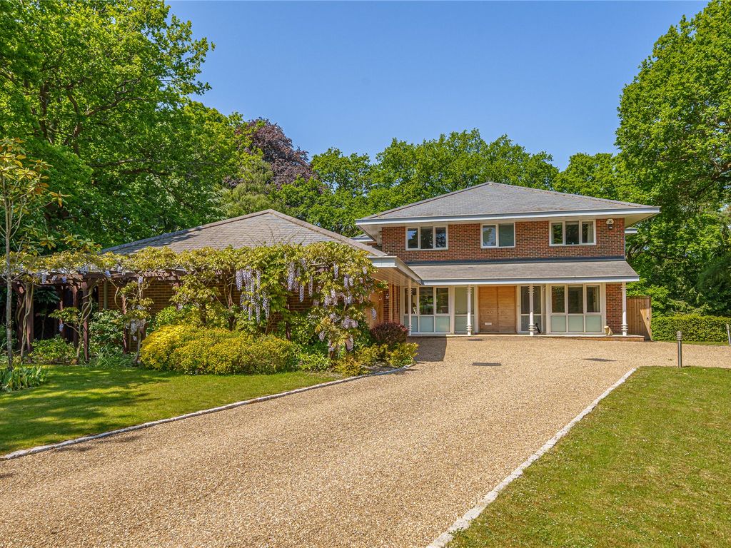 4 bed detached house for sale in Woking, Surrey GU22, £2,250,000 Zoopla