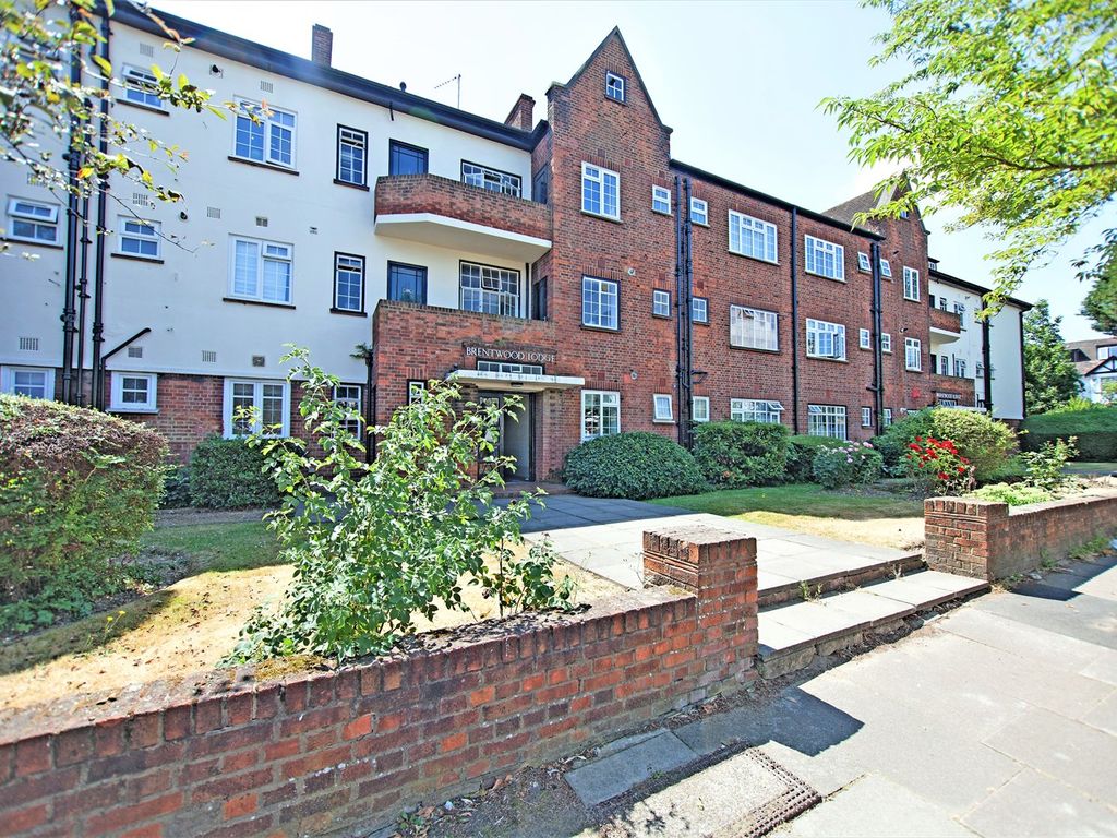 3 bed flat to rent in Brentwood Lodge, Holmdale Gardens NW4 Zoopla