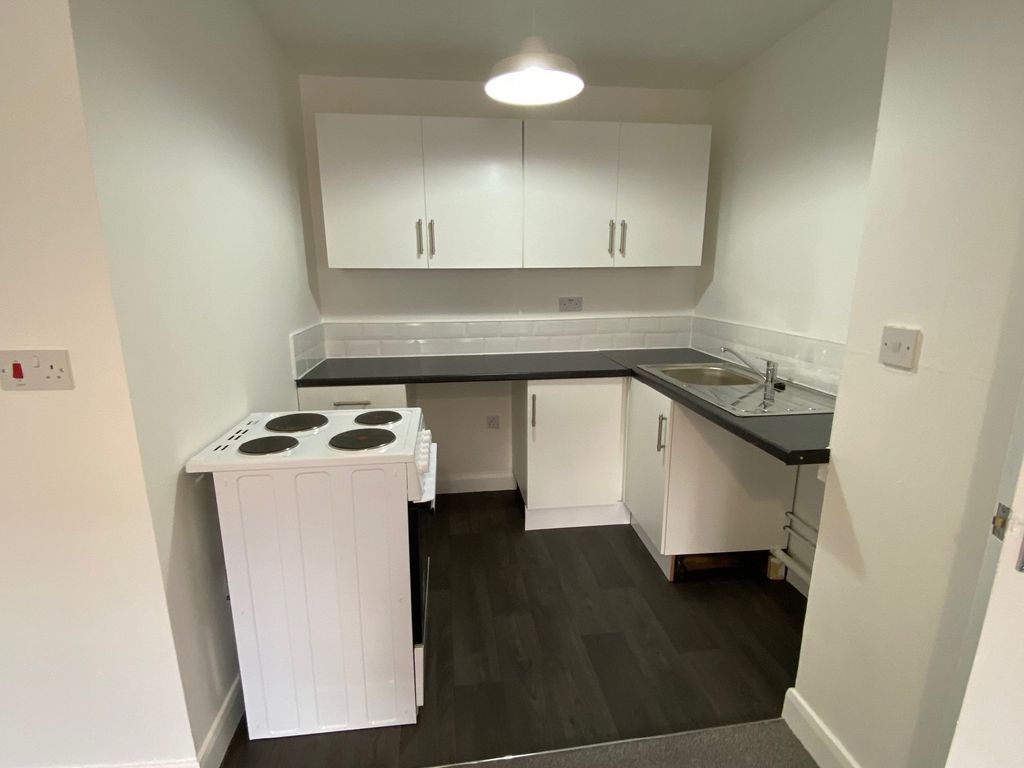 1 bed flat to rent in Beaconsfield House, South Market Road, Great