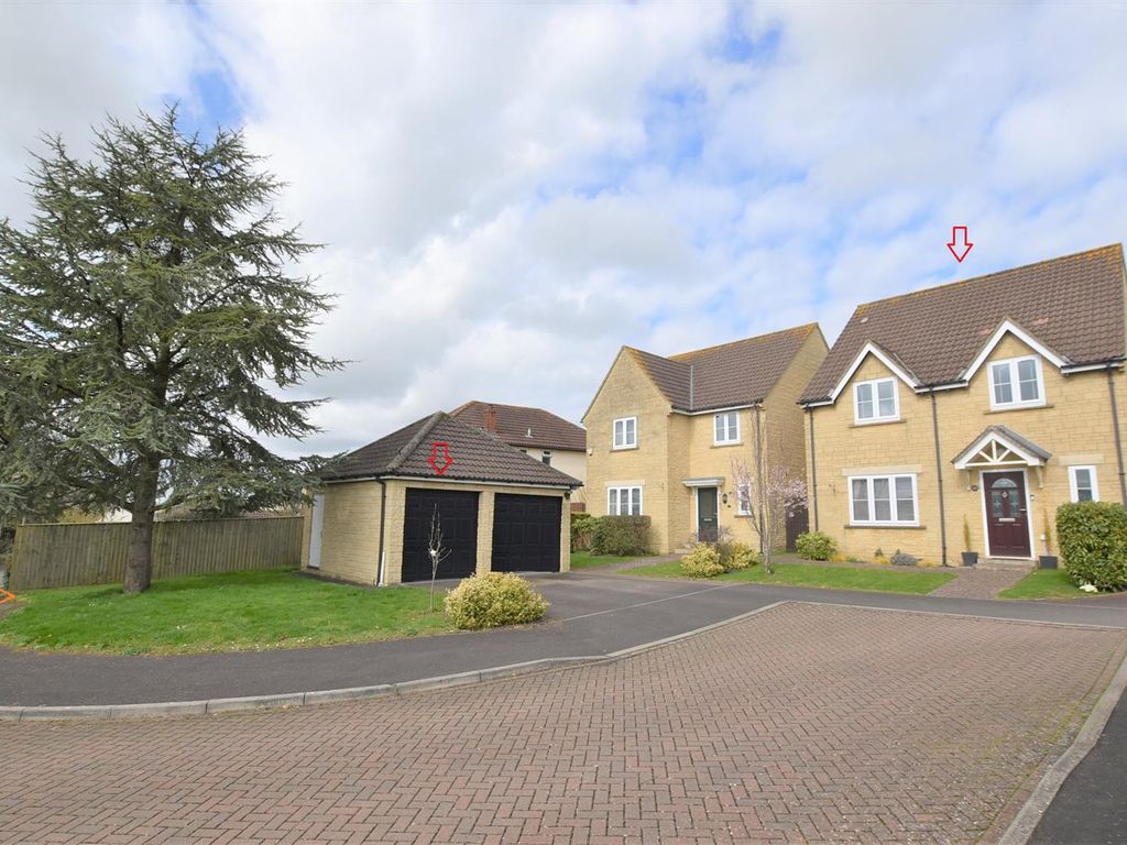4 bed detached house for sale in Sunset Close, Peasedown St. John, Bath