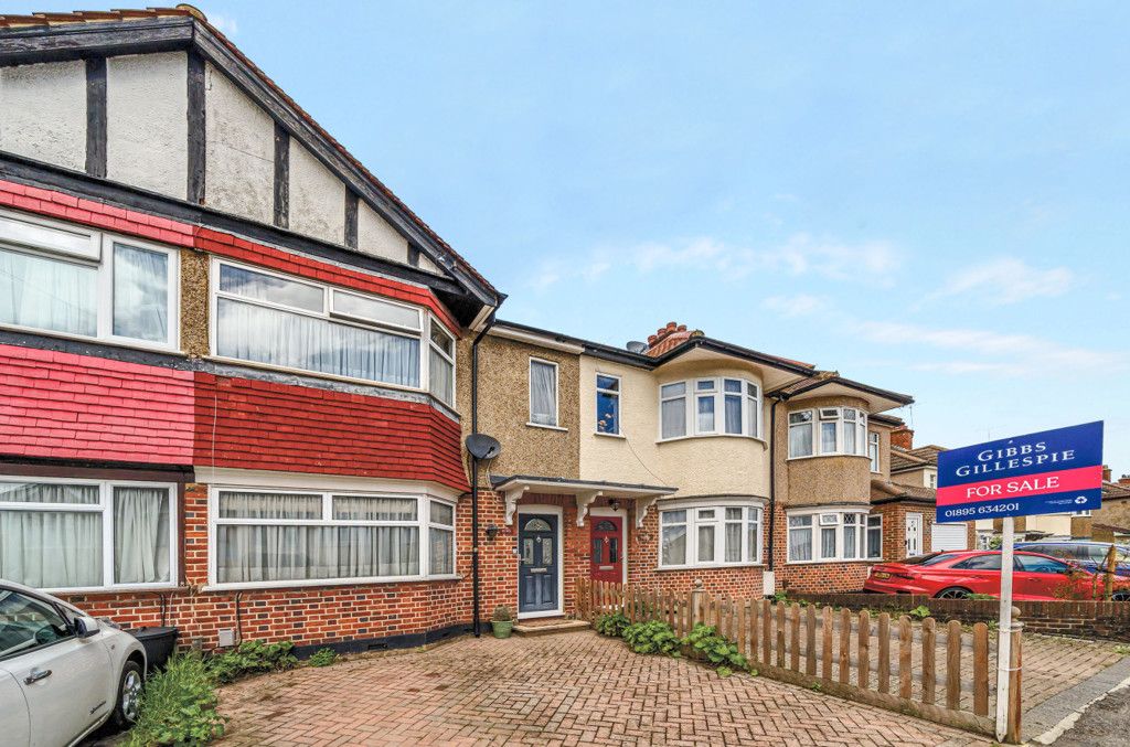 2 bed terraced house for sale in Brixham Crescent, Ruislip, Middlesex