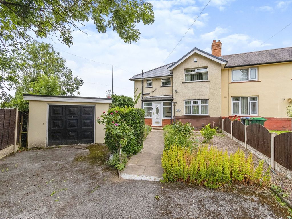3 bed end terrace house for sale in The Crescent, Wednesbury WS10 Zoopla