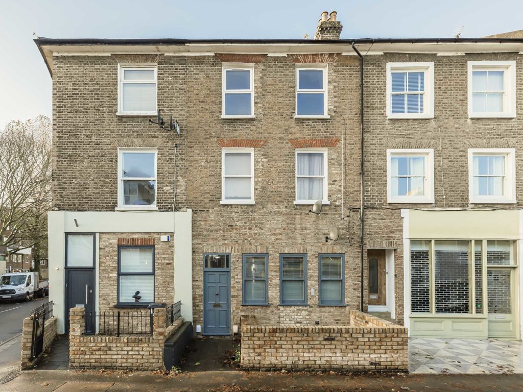 2 bed flat to rent in Devonshire Road, London W4, £2,197 pcm Zoopla