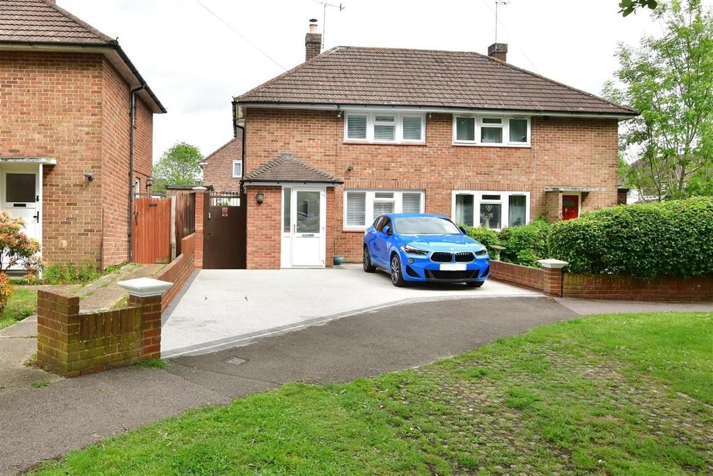 2 bed semidetached house for sale in Staplehurst Road, Reigate, Surrey