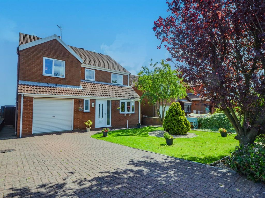 4 bed detached house for sale in Crispin Court, Brotton, SaltburnBy