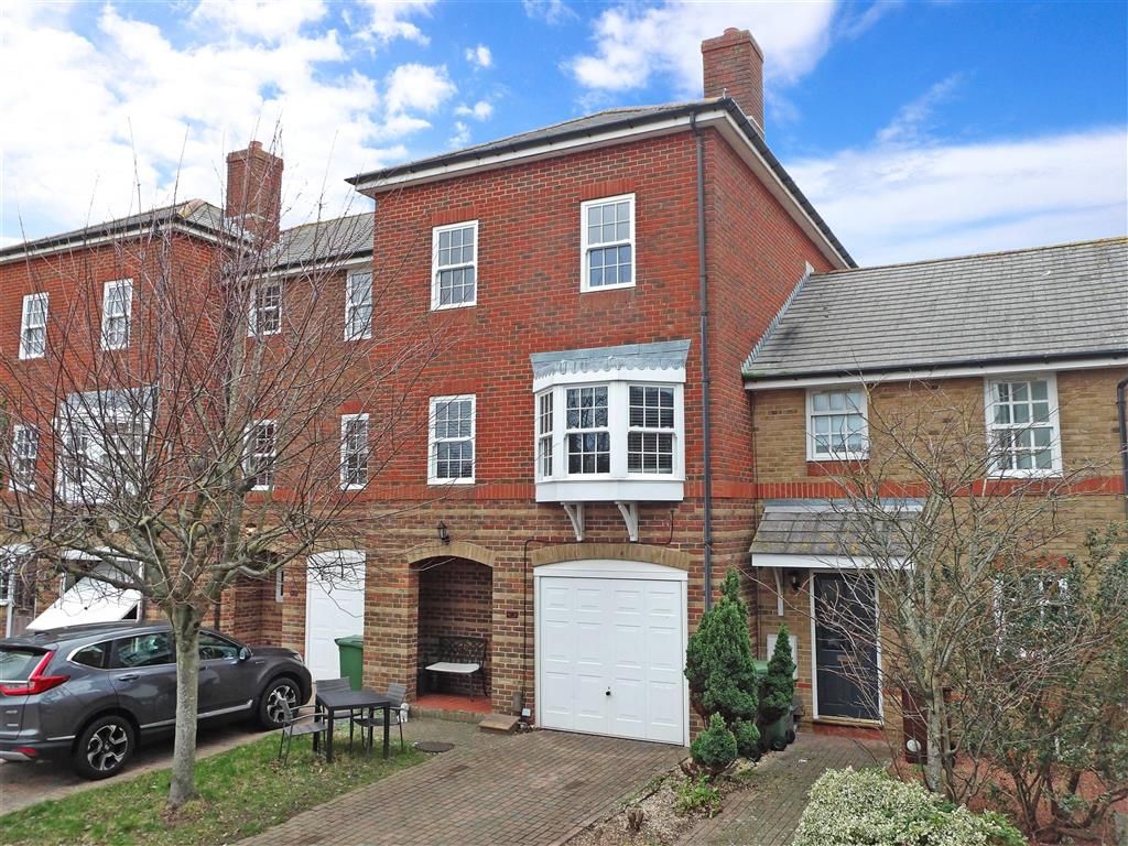 3 bed town house for sale in Mountbatten Square, Southsea, Hampshire