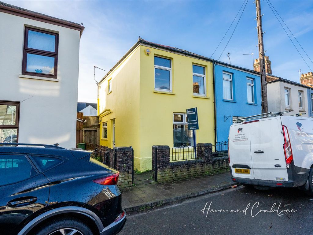 3 bed semidetached house for sale in Wyndham Street, Cardiff CF11, £