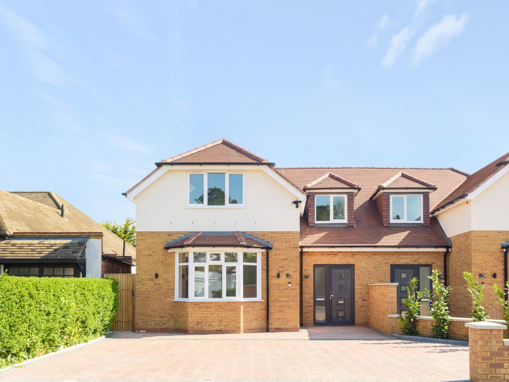 New home, 4 bed semidetached house for sale in Parkfield Road