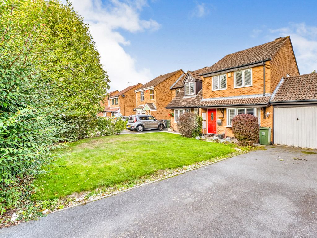 3 bed end terrace house for sale in Heron Close, Mountsorrel
