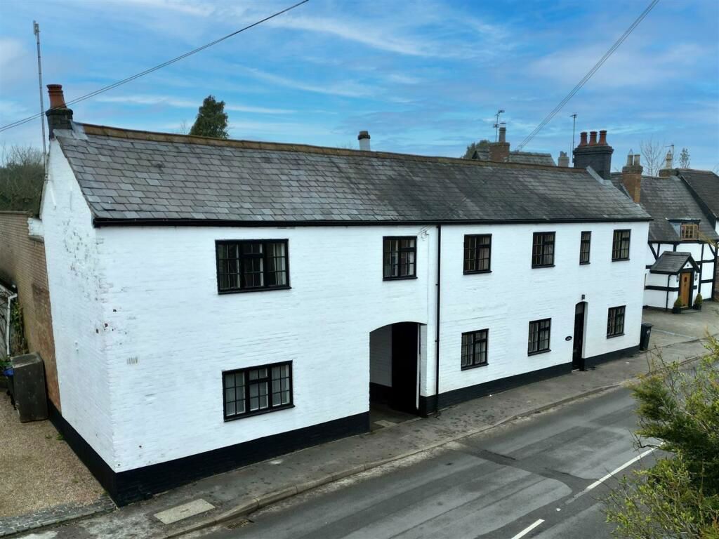 5 bed detached house for sale in Coventry Road, Pailton, Rugby CV23, £