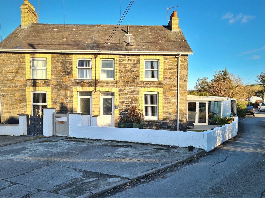 3 bed semidetached house for sale in Pwllhobi, Llanbadarn Fawr