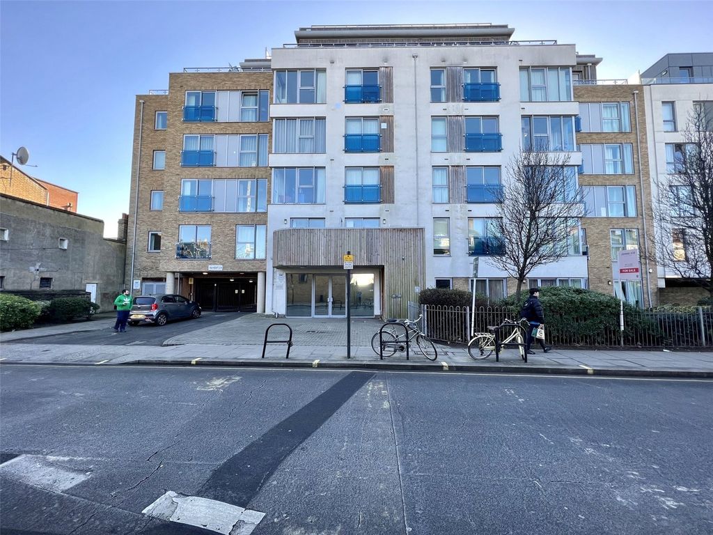 2 bed flat for sale in Glenthorne Road, London W6 Zoopla