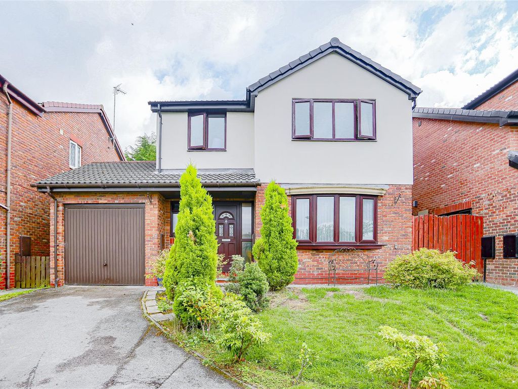 4 bed detached house for sale in Hawkshaw Bank Road, Blackburn BB1, £