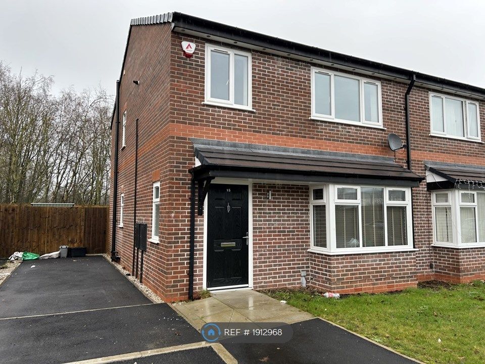 4 bed semidetached house to rent in Penny Bridge Grove, St. Helens WA9