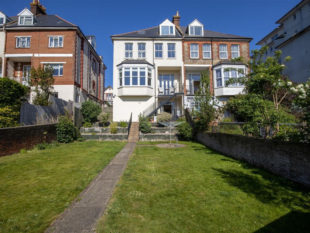 2 bed flat for sale in Chapel Park Road, St. LeonardsOnSea TN37 Zoopla