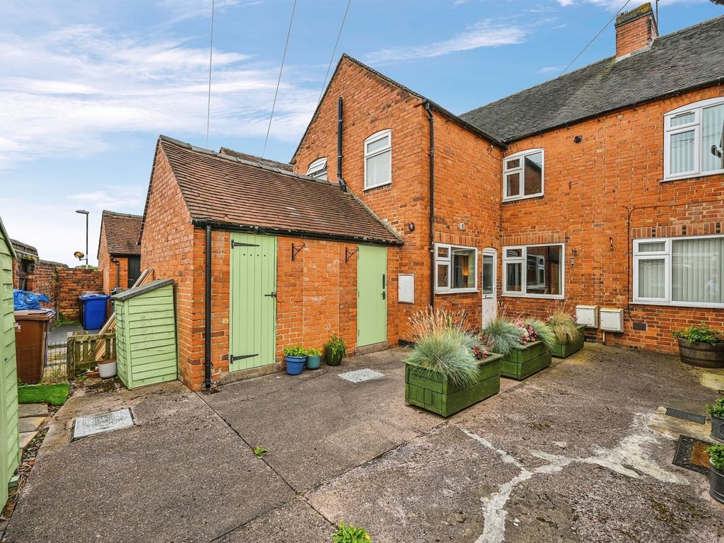 2 bed terraced house for sale in Smithfield Road, Uttoxeter ST14, £
