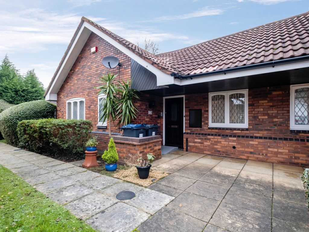 2 bed semidetached bungalow for sale in Checkley Croft, Sutton