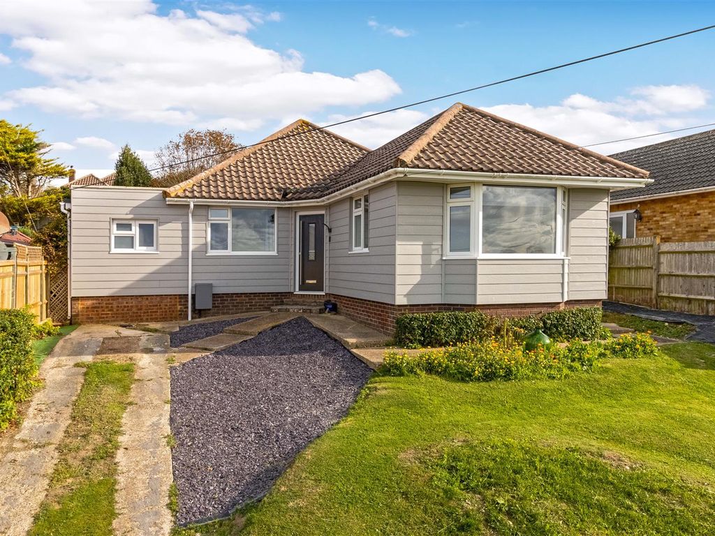 3 bed property for sale in Seaview Road, Newhaven BN9, £425,000 Zoopla