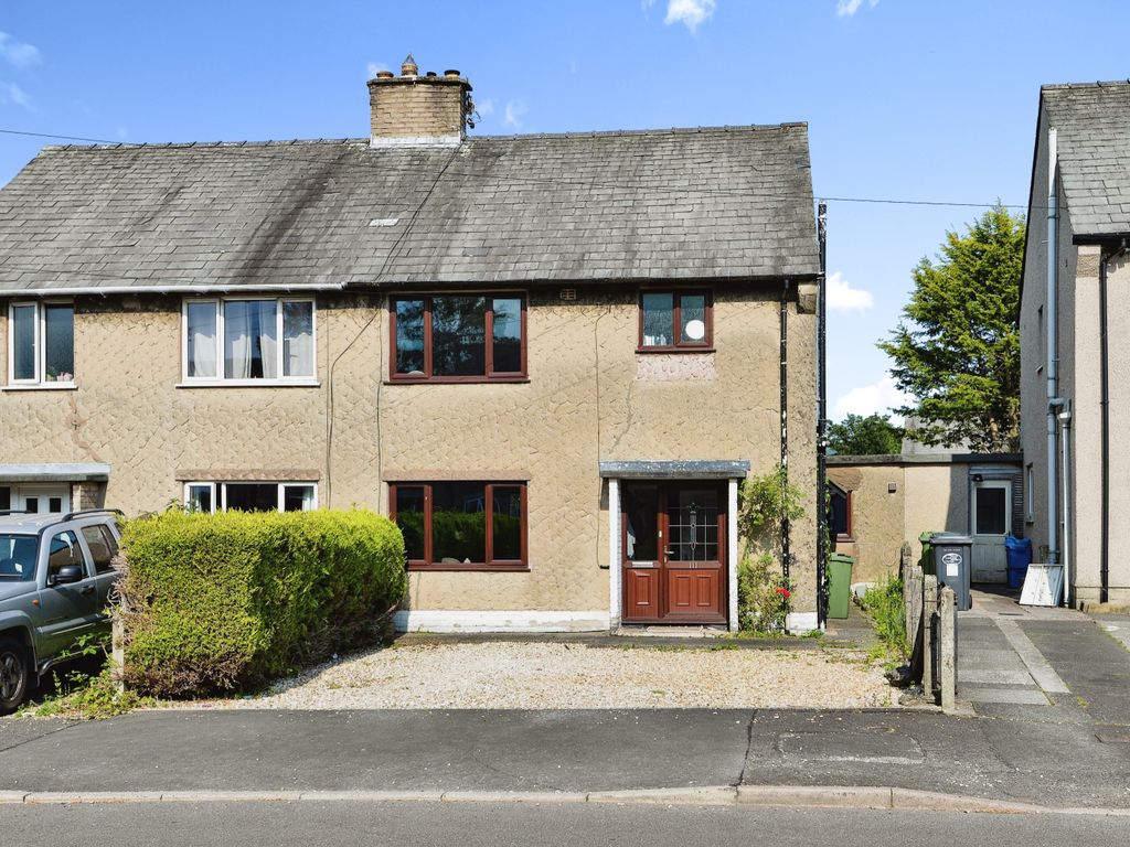3 bed semidetached house for sale in Hallgarth Circle, Kendal LA9, £