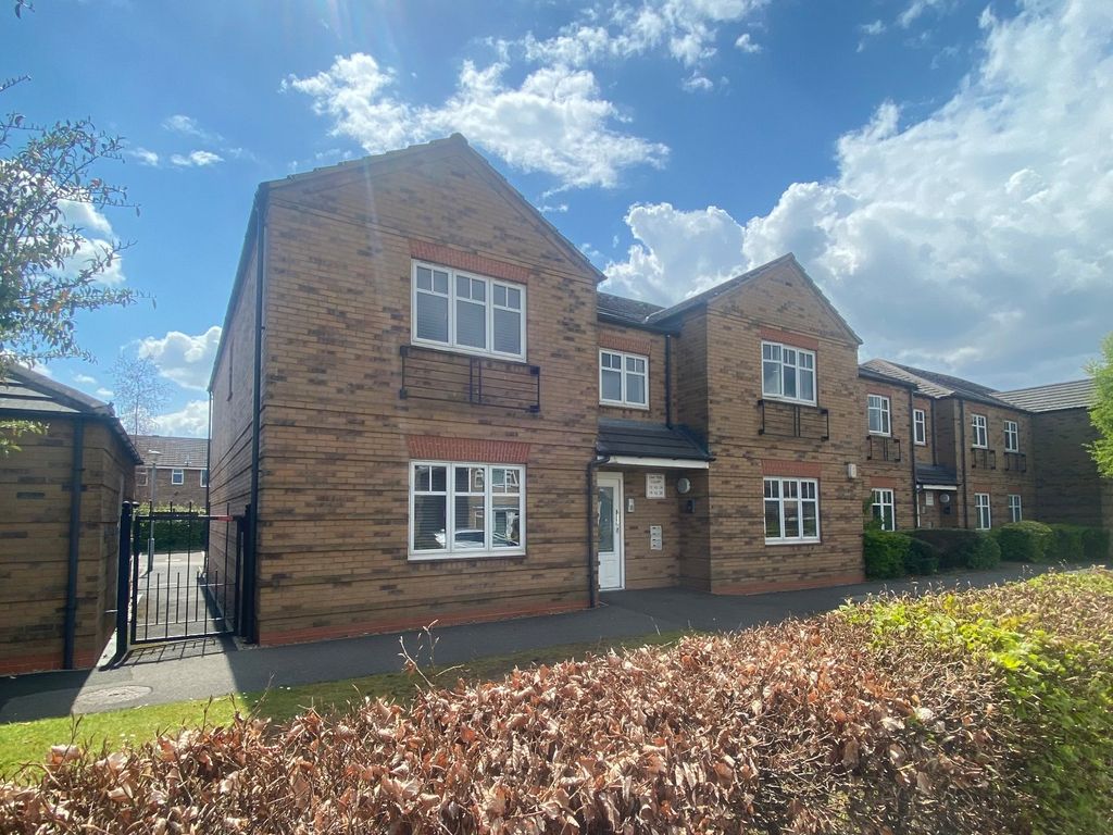 2 Bed Flat For Sale In Oak Tree Court Haxby York Yo32 Zoopla