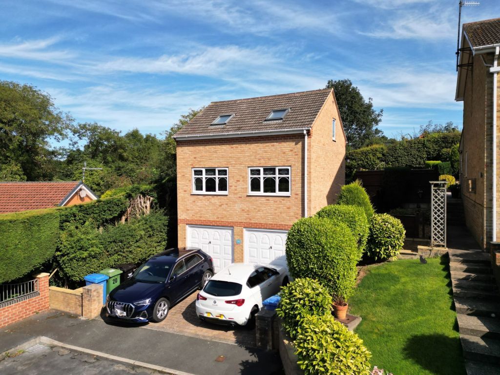 2 bed detached house for sale in Rosemount Road, Whitby YO21, £239,950