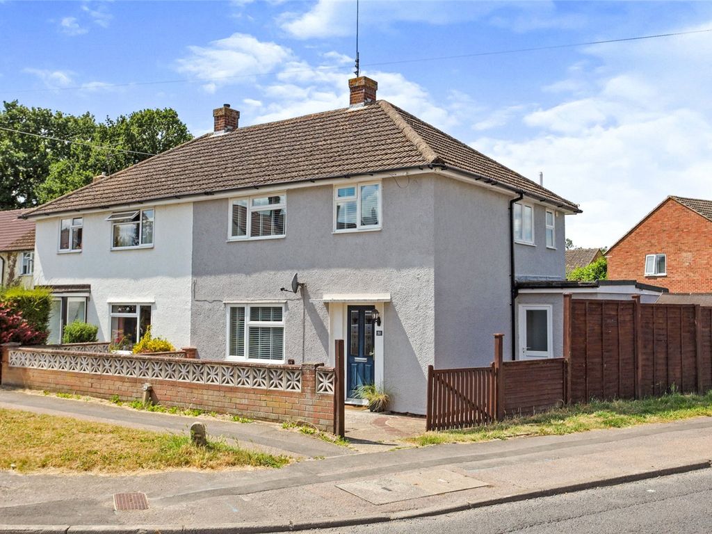 3 bed semidetached house for sale in Knight Road, Tonbridge TN10 Zoopla