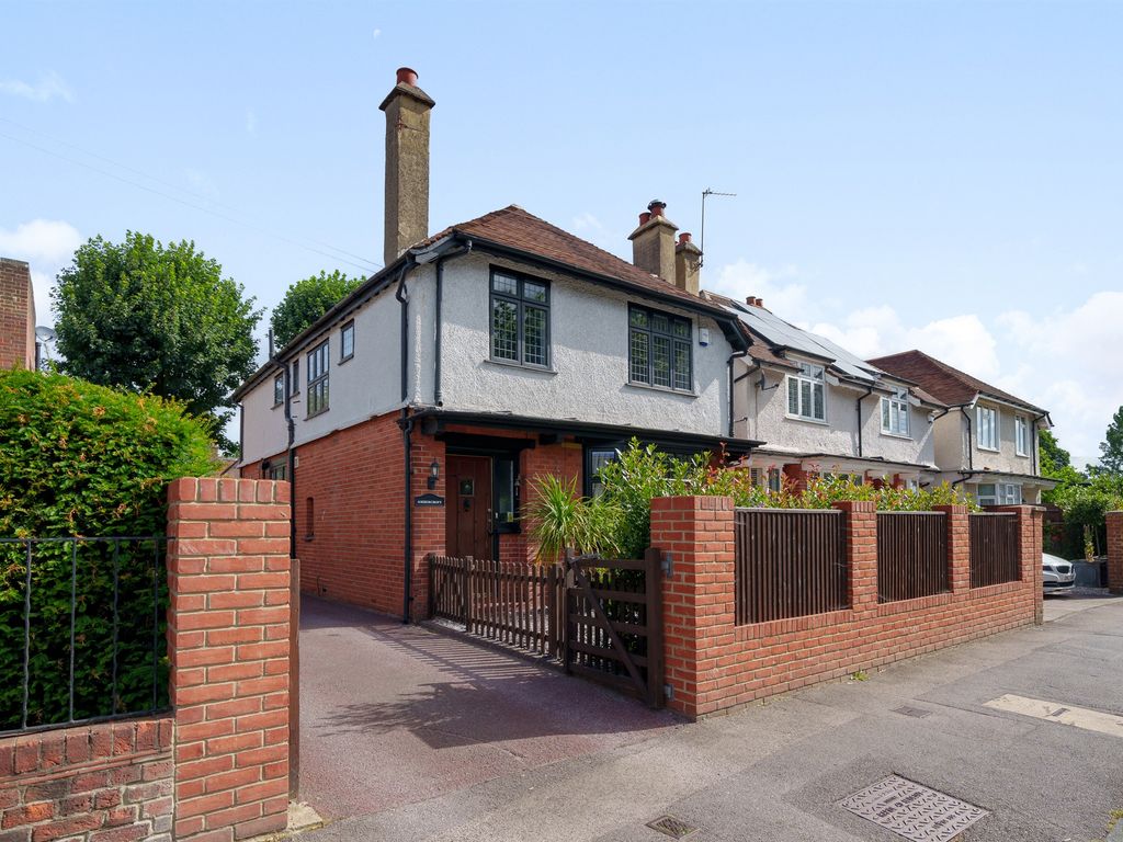4 bed detached house for sale in Bridge Road, Maidenhead SL6 Zoopla