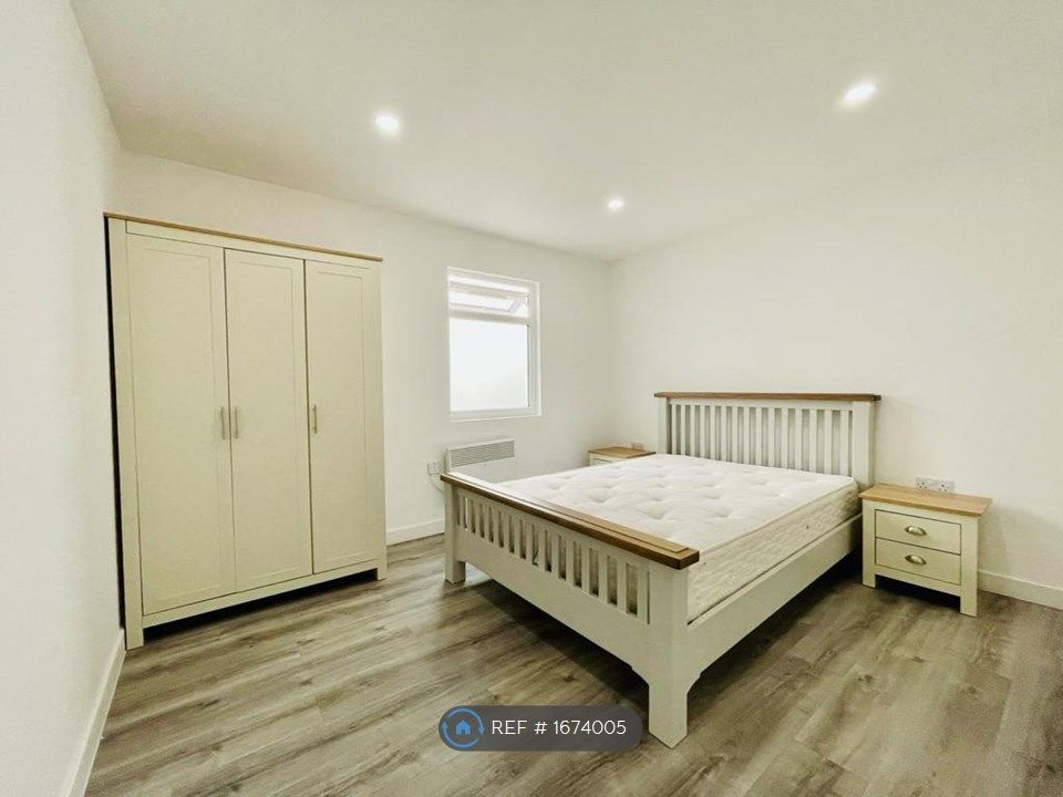 1 bed flat to rent in Eltham High Street, London SE9 Zoopla