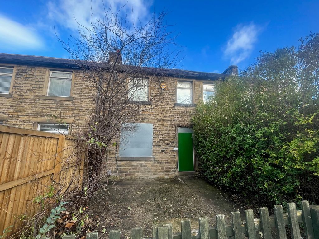 3 bed terraced house for sale in Birkhouse Lane, Moldgreen