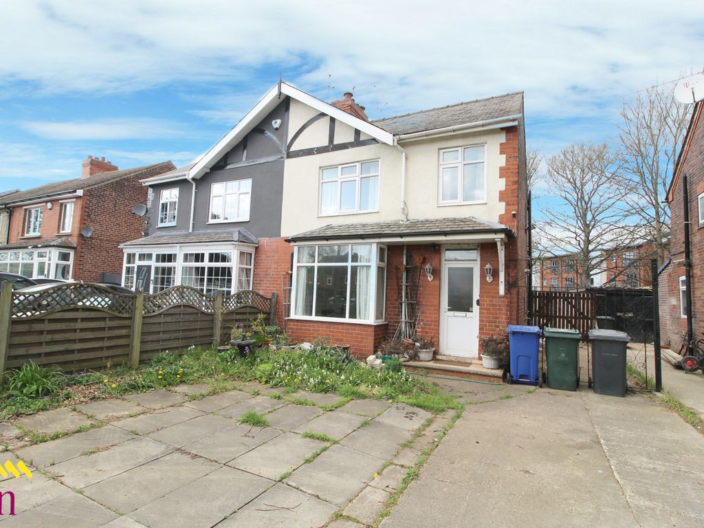 3 bed semidetached house for sale in Sprotbrough Road, Sprotbrough
