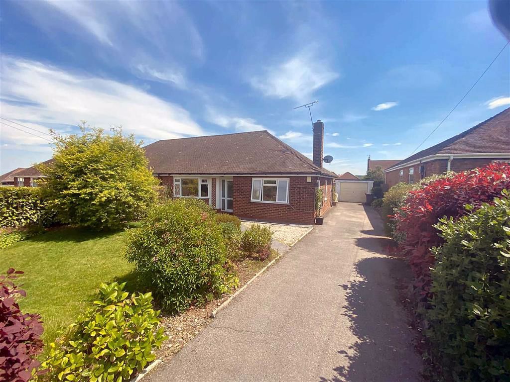 2 bed semidetached bungalow for sale in Level Road, Hawarden