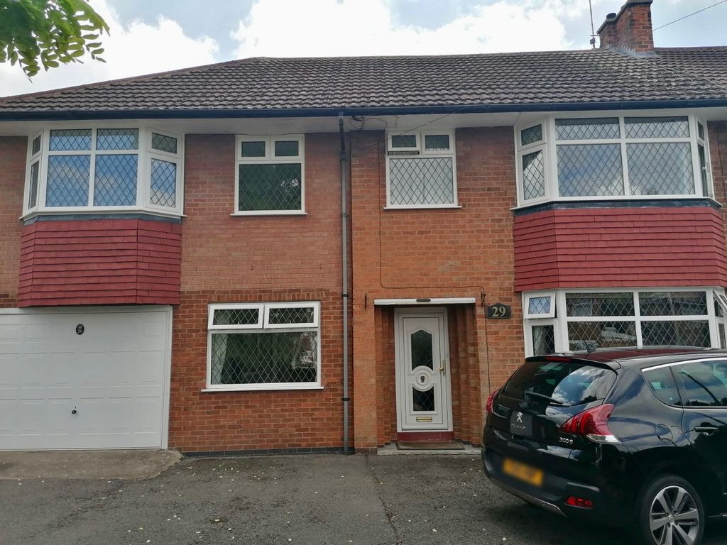 3 bed semidetached house for sale in Hillsborough Road, Glen Parva