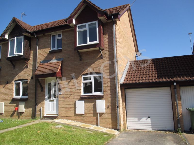 3 bed semidetached house to rent in Laburnum Way, Yeovil BA20 Zoopla