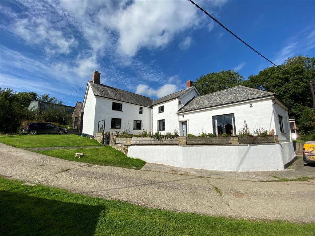 3 bed detached house for sale in Pancrasweek, Holsworthy EX22, £695,000