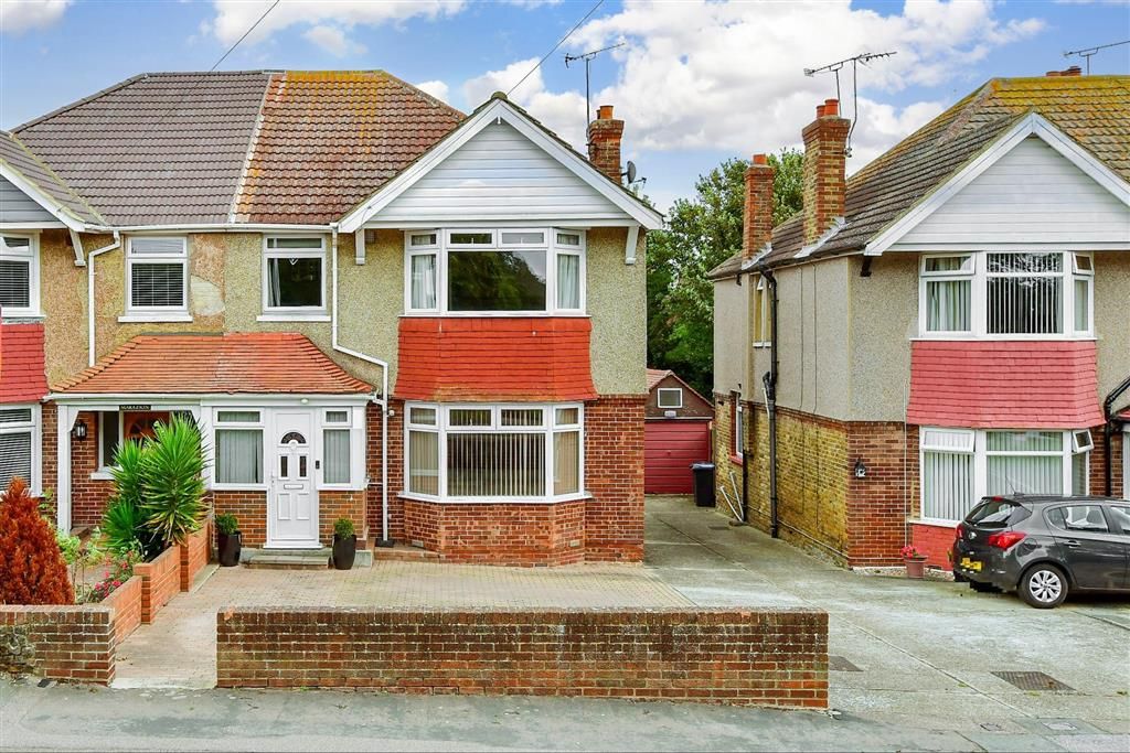 4 bed semidetached house for sale in Tivoli Park Avenue, Margate, Kent