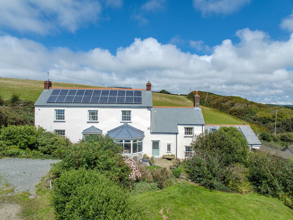 5 bed detached house for sale in Woodford, Bude EX23, £1,150,000 Zoopla
